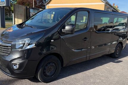 Opel Vivaro 248.000 km 9.990 &euro; Ahrensfelde bei Berlin 16356