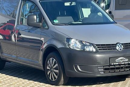 VW Caddy 182.000 km 8.150 &euro; Berlin 13088