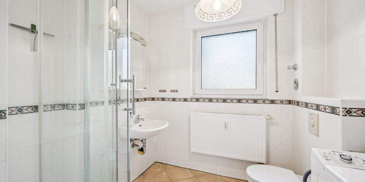 Etagenwohnung Berlin Frohnau - 2 Zimmer, 66 m&sup2;, 295.000&euro; | Angebot:25714685