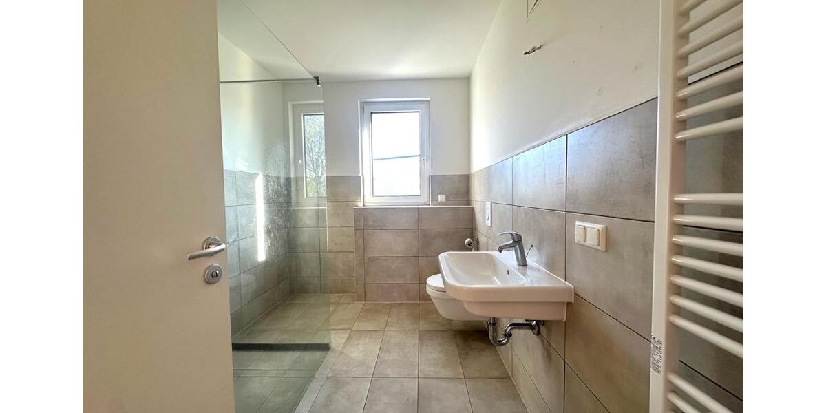 Einfamilienhaus Berlin Treptow-Köpenick - 3 Zimmer, 83 m&sup2;, 1.500&euro; | Angebot:26285474