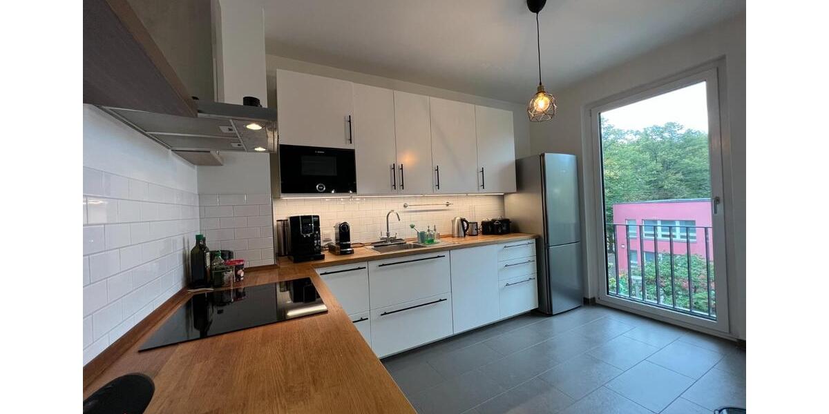 Etagenwohnung Berlin Rummelsburg - 4 Zimmer, 101 m&sup2;, 2.150&euro; | Angebot:25406000
