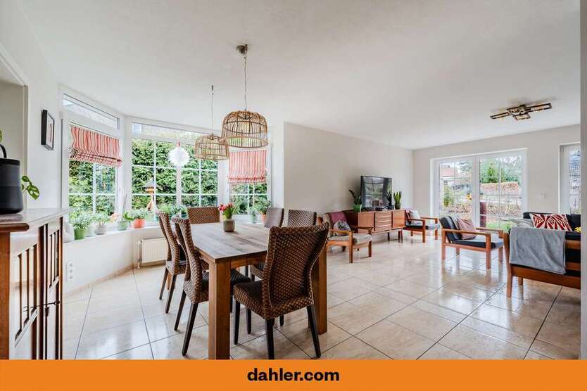 Haus zum Kaufen in Potsdam Eiche 595.000 € 112 m²