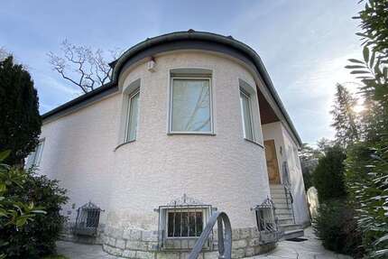 Haus Berlin Steglitz-Zehlendorf - 4 Zimmer, 160 m&sup2;, 3.800&euro; | Angebot:24737077