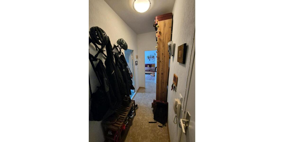 Etagenwohnung Berlin Tempelhof-Schöneberg - 1 Zimmer, 37 m&sup2;, 380&euro; | Angebot:25547205