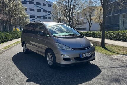 Toyota Previa 170.000 km 9.990 &euro; Berlin 12524