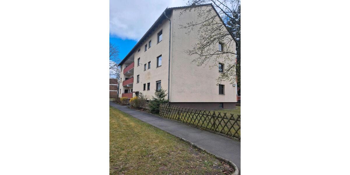 Etagenwohnung Berlin Reinickendorf - 2 Zimmer, 69 m&sup2;, 1.300&euro; | Angebot:25962263