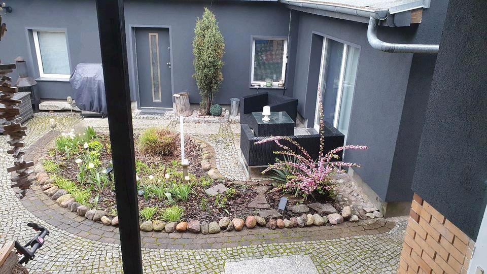 Bungalow Berlin Treptow-Köpenick - 2.5 Zimmer, 75 m&sup2;, 1.100&euro; | Angebot:27709455