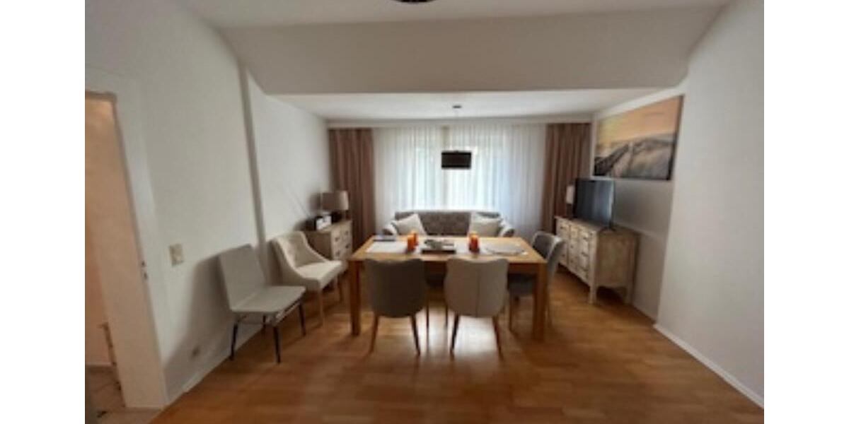 Dachgeschoßwohnung Berlin Neukölln - 2 Zimmer, 60 m&sup2;, 1.100&euro; | Angebot:25886952