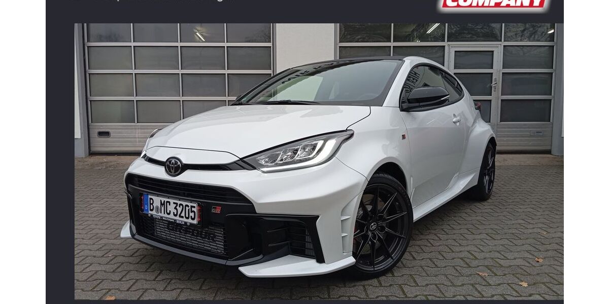 Toyota Yaris 2.550 km 49.950 &euro; Berlin 13403