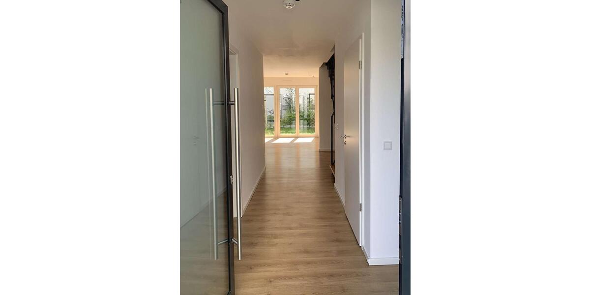 Einfamilienhaus Hohen Neuendorf Bergfelde - 4 Zimmer, 140 m&sup2;, 1.894&euro; | Angebot:22167409