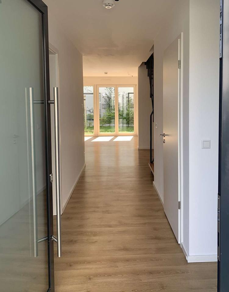 Jetzt einziehen – 1 Monat mietfrei! Charmantes Reihenhaus in Hohen Neuendorf zimmer