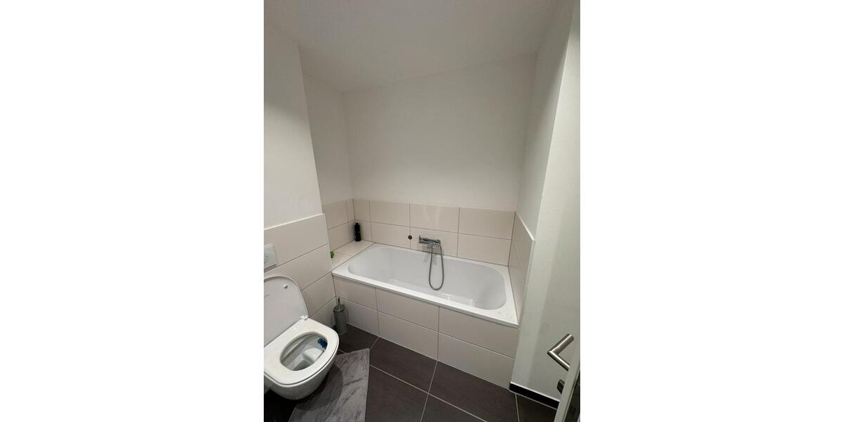 Etagenwohnung Berlin Friedrichshain-Kreuzberg - 4 Zimmer, 115 m&sup2;, 2.350&euro; | Angebot:27710830