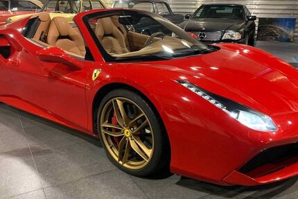 Ferrari 488 Spider 17.000 km 348.888 € Berlin / Pankow 13127