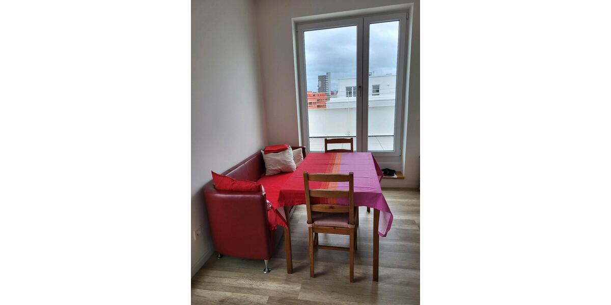 Dachgeschoßwohnung Berlin Spandau - 3 Zimmer, 96 m&sup2;, 3.500&euro; | Angebot:24352821