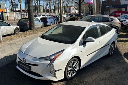 Toyota Prius 102.073 km 16.490 &euro; Berlin 13403