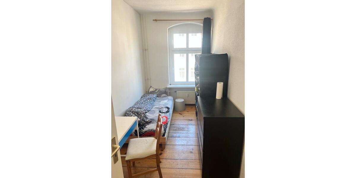Etagenwohnung Berlin Spandau - 3 Zimmer, 50 m&sup2;, 2.250&euro; | Angebot:26670497