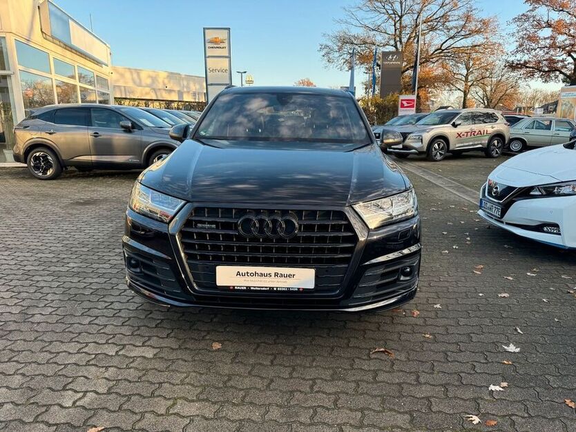 Q7
