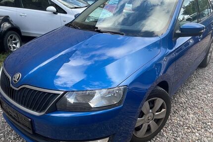 Skoda Rapid 268.000 km 3.450 &euro; Berlin 10245