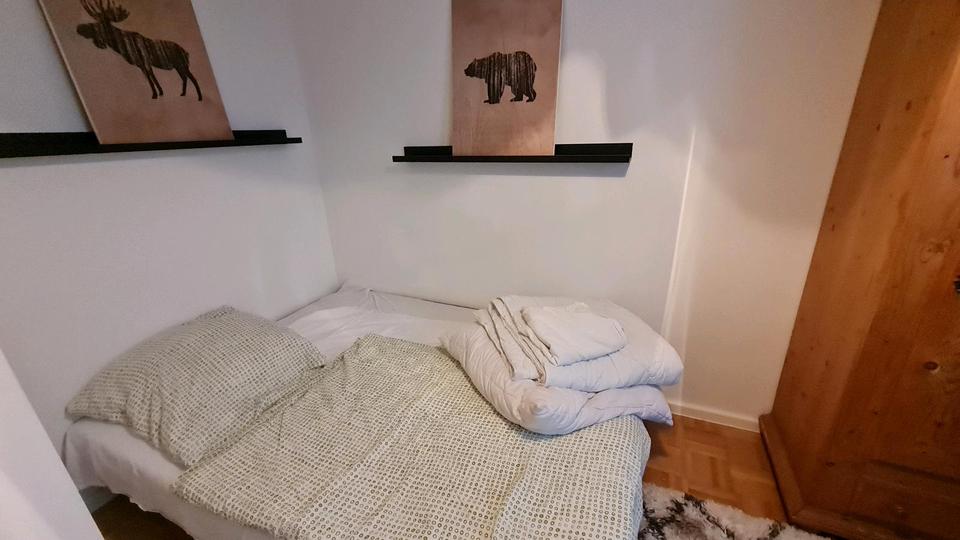 Erdgeschoßwohnung Berlin Neukölln - 1 Zimmer, 15 m&sup2;, 630&euro; | Angebot:25973868