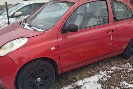 Nissan Micra 160.000 km 399 &euro; Berlin 12439