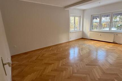 Wohnung Berlin Reinickendorf - 4 Zimmer, 110 m&sup2;, 2.350&euro; | Angebot:26476366