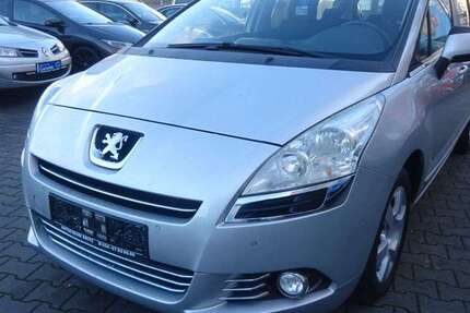 Peugeot 5008 210.000 km 3.490 &euro; Berlin 12347