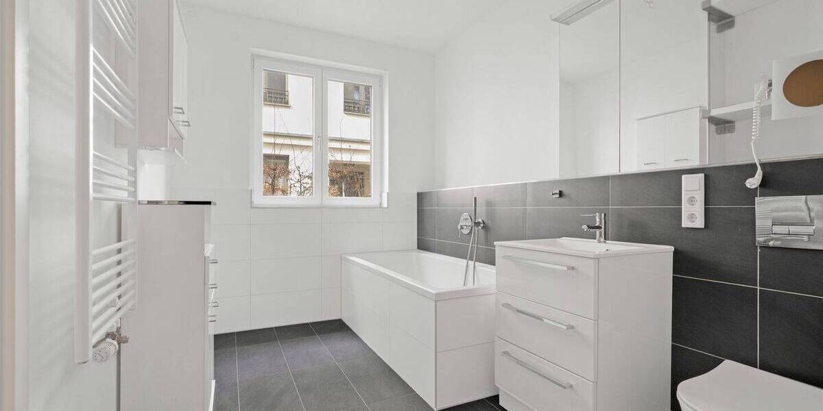 Etagenwohnung Berlin Rosenthal - 2 Zimmer, 72 m&sup2;, 330.000&euro; | Angebot:26528586