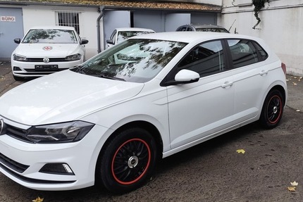 VW Polo VI 1.Hand BC Tempomat 81.589 km 8.900 € Berlin 10247