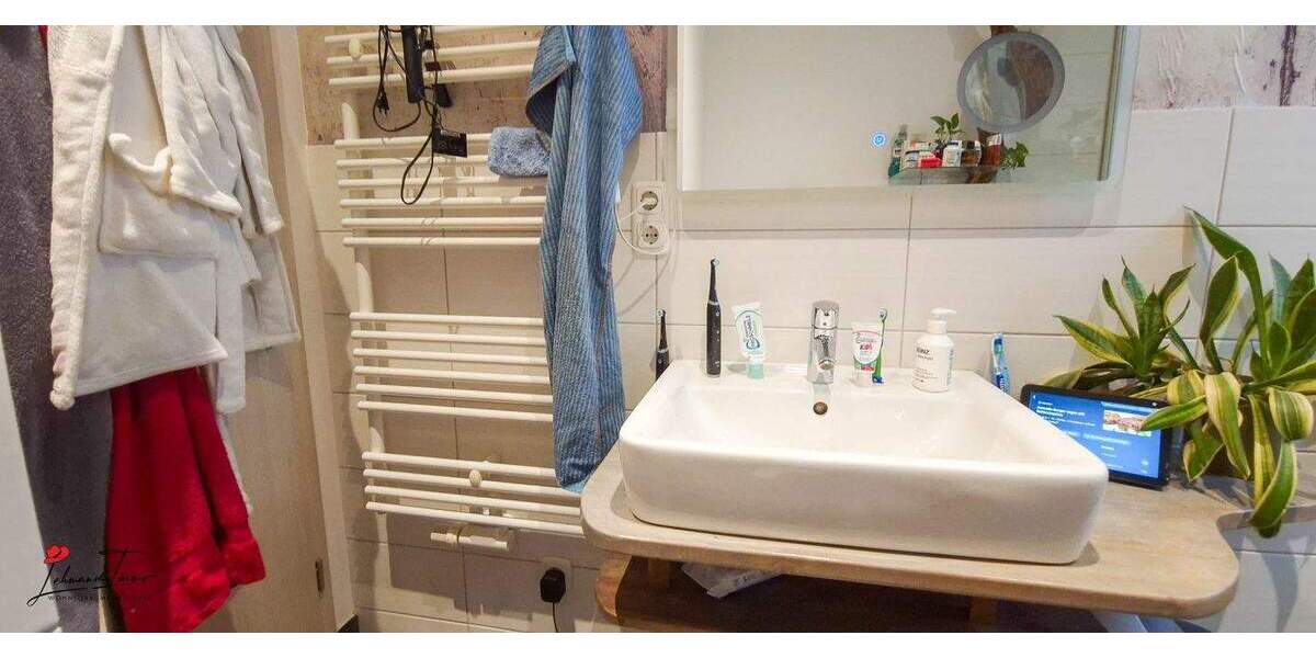 Stilvoller Dachgeschoss-Traum mit zwei Dachterrassen - bezugsfreie 2-Zimmer-Wohnung in Berlin-Grünau 2 zimmer