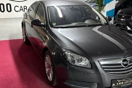 Opel Insignia 131.000 km 5.799 &euro; Berlin 12099