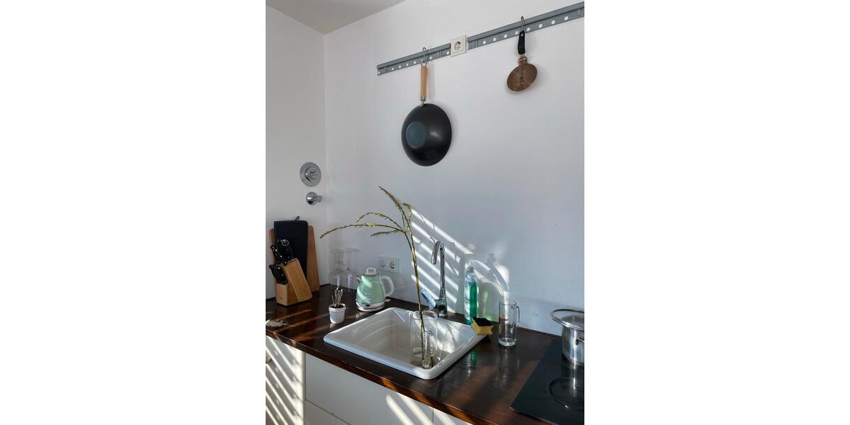Dachgeschoßwohnung Berlin Lichtenberg - 2 Zimmer, 90 m&sup2;, 1.600&euro; | Angebot:26693587