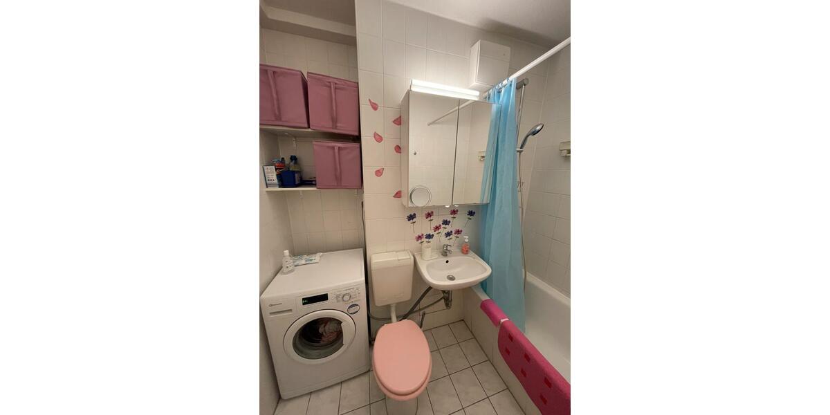 Etagenwohnung Berlin Friedrichshain-Kreuzberg - 3 Zimmer, 62 m&sup2;, 350.000&euro; | Angebot:26014483