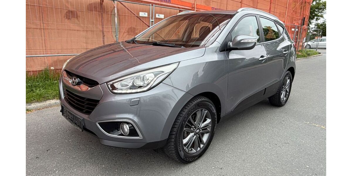 Hyundai ix35 99.998 km 9.999 &euro; Berlin 12057