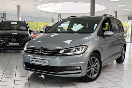 VW Touran 10.165 km 34.990 € Schönefeld / bei Berlin 12529