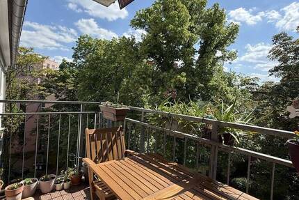 Charmante und lichtdurchflutete Familienwohnung in sehr begehrter Lage von Friedenau 3 zimmer