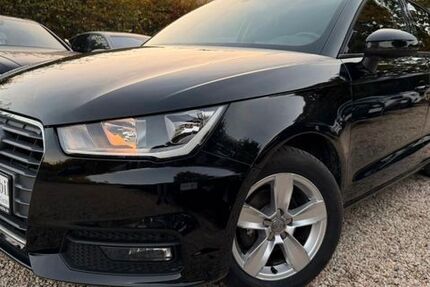 Audi A1 54.698 km 12.490 &euro; Großbeeren 14979
