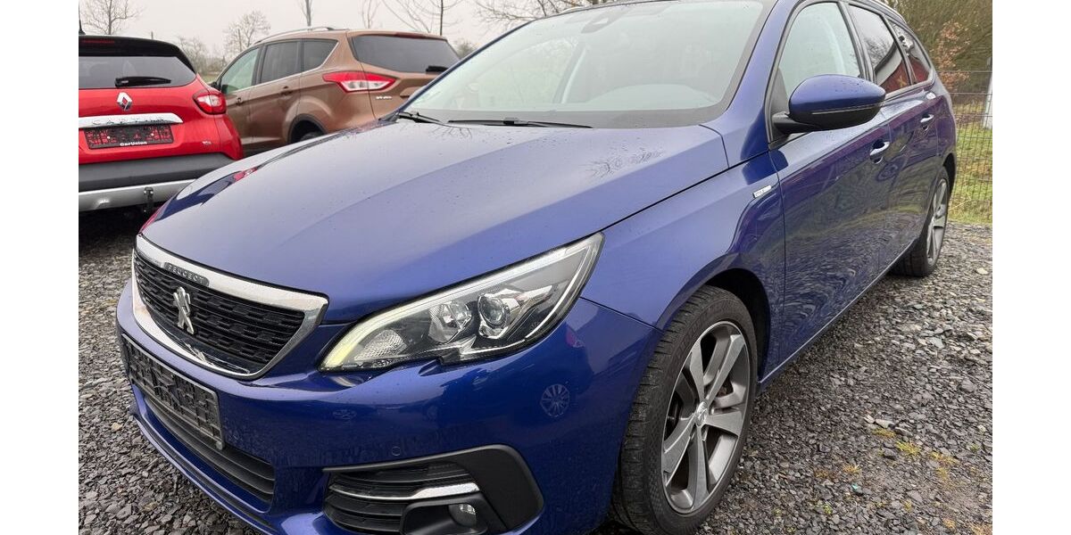 Peugeot 308 162.000 km 7.900 &euro; Wildau 15745