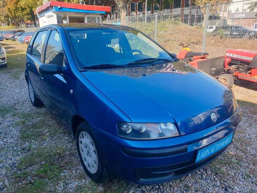 Fiat Punto 148.523 km 2.499 € Berlin 12055