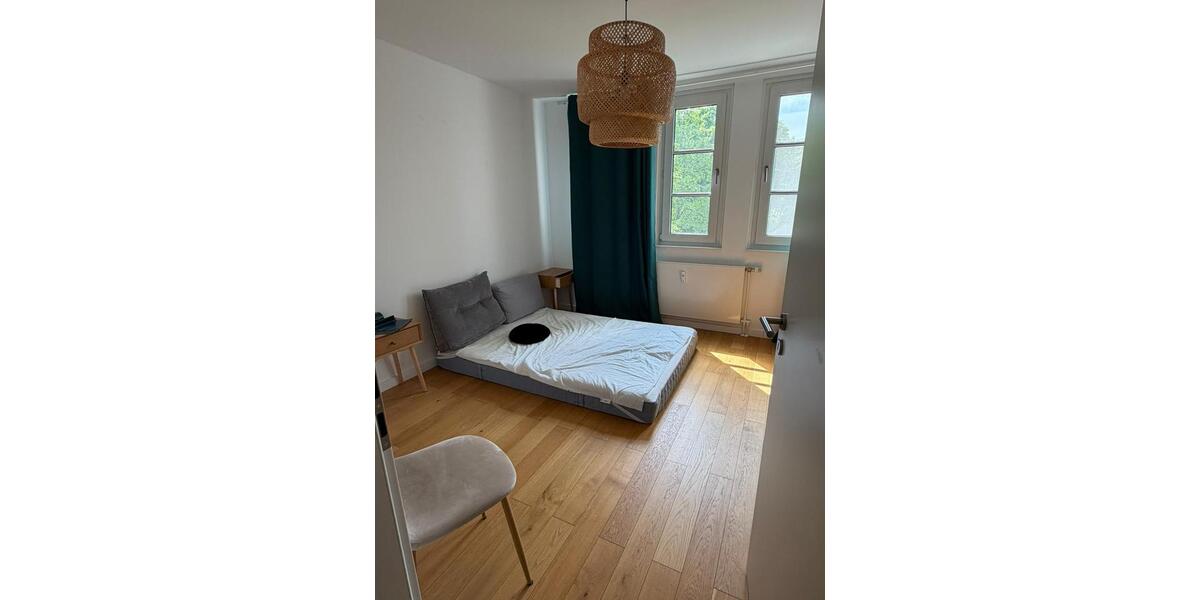Etagenwohnung Berlin Spandau - 4 Zimmer, 100 m&sup2;, 1.700&euro; | Angebot:26655906