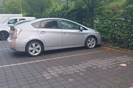Toyota Prius 74.000 km 9.500 &euro; Berlin 10369