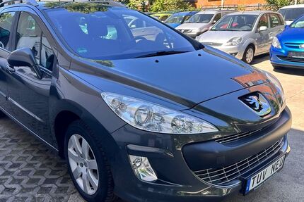 Peugeot 308 120.000 km 4.380 &euro; Berlin 13403