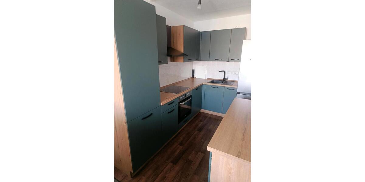 Etagenwohnung Berlin Marzahn-Hellersdorf - 4 Zimmer, 90 m&sup2;, 1.000&euro; | Angebot:26149406