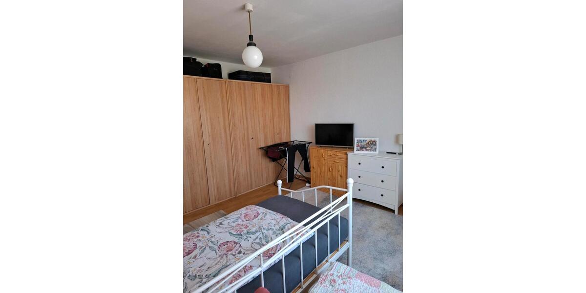 Etagenwohnung Berlin Spandau - 2 Zimmer, 65 m&sup2;, 1.220&euro; | Angebot:25942205