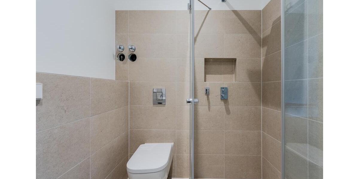 Etagenwohnung Berlin Neukölln - 4 Zimmer, 60 m&sup2;, 1.497&euro; | Angebot:23533614