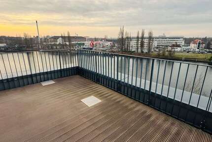 Wohnung Berlin Oberschöneweide - 2 Zimmer, 59 m&sup2;, 1.231&euro; | Angebot:26857619