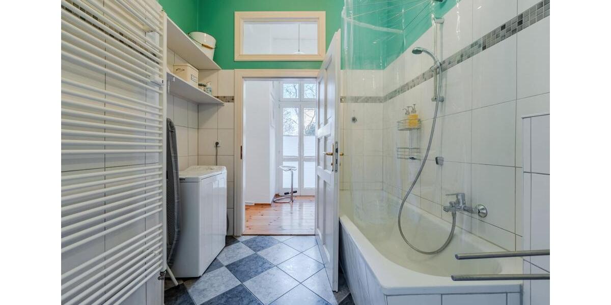 Erdgeschoßwohnung Berlin Charlottenburg-Wilmersdorf - 3 Zimmer, 94 m&sup2;, 1.950&euro; | Angebot:26266325