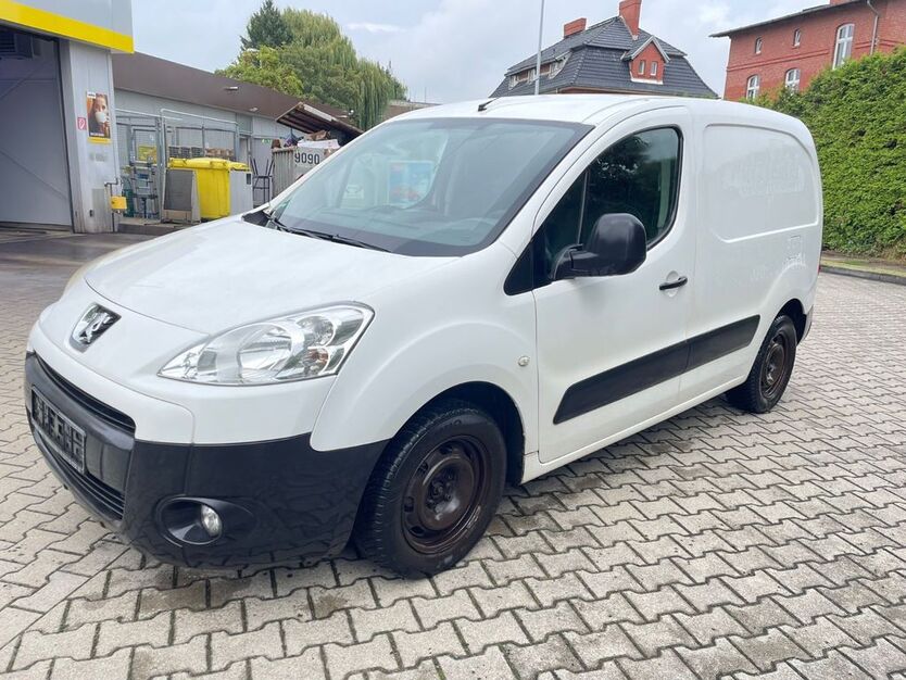Peugeot Partner 300.000 km 1.799 € Hoppegarten 15366