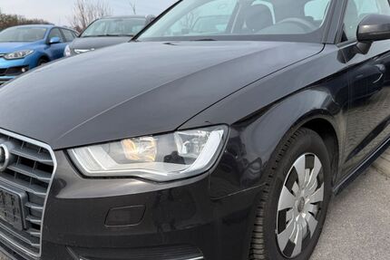 Audi A3 209.000 km 6.400 &euro; Wildau 15745