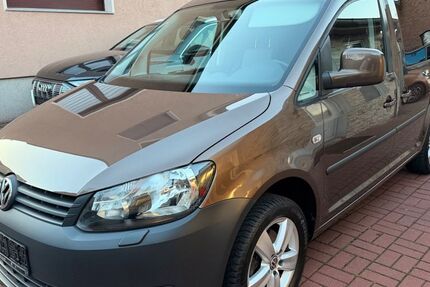 VW Caddy 130.000 km 7.950 € Berlin 12355