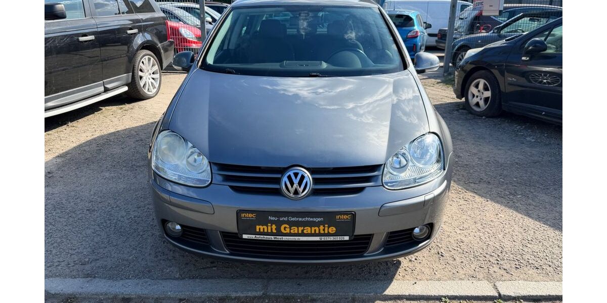 VW Golf 132.000 km 5.500 &euro; Berlin 12309